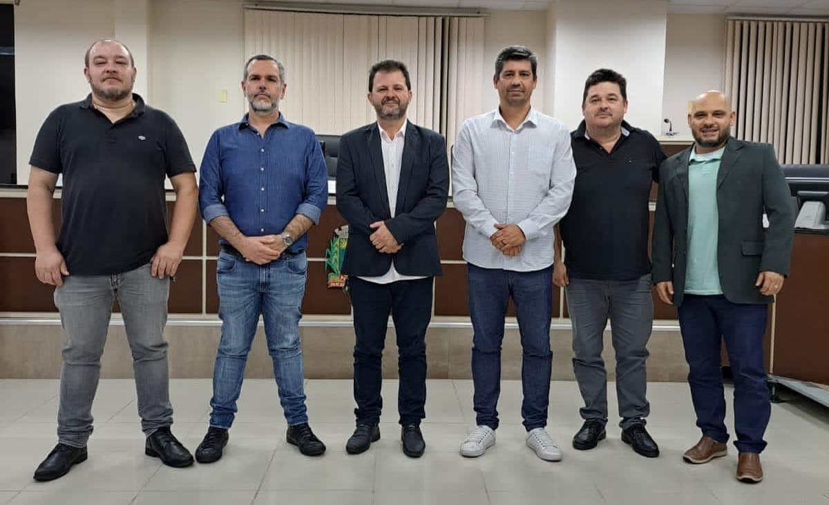 Deputado Requião Filho visita o CONFEPAR e dialoga com os conferentes