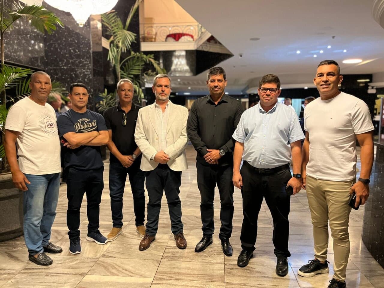 Plenária em Brasília mobiliza trabalhadores portuários de todo o país, com forte comitiva paranaense